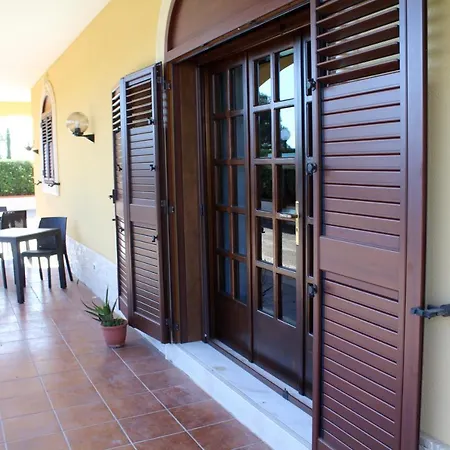 Luxurious Apartments In The Center Of Rome 3*