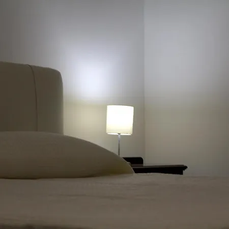 Luxurious Apartments In The Center Of Rome Penzion 3*