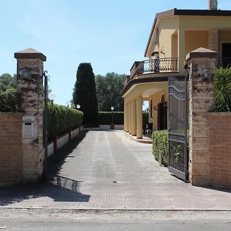 Luxurious Apartments In The Center Of Rome