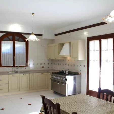 Luxurious Apartments In The Center Of Rome Penzion 3*