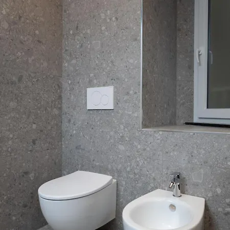Pensionat Luxurious Apartments In The Center Of Rome 3*