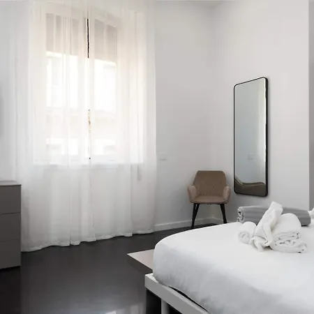Luxurious Apartments In The Center Of Rome