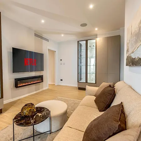 Luxurious Apartments In The Center Of Rome 3* Rom