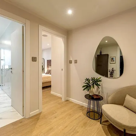 Luxurious Apartments In The Center Of Rome Pensionat