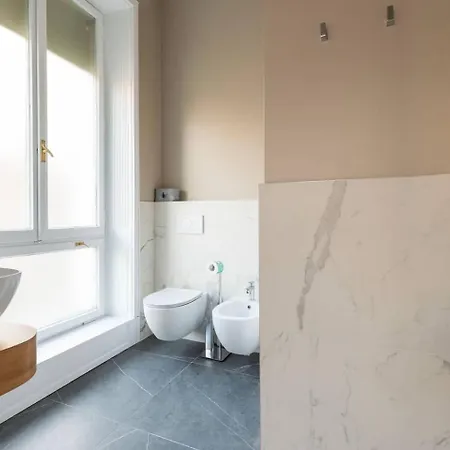 Luxurious Apartments In The Center Of Rome Pensionat 3*