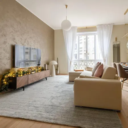 Pensionat Luxurious Apartments In The Center Of Rome