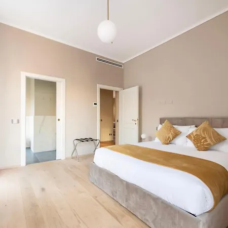 Luxurious Apartments In The Center Of Rome