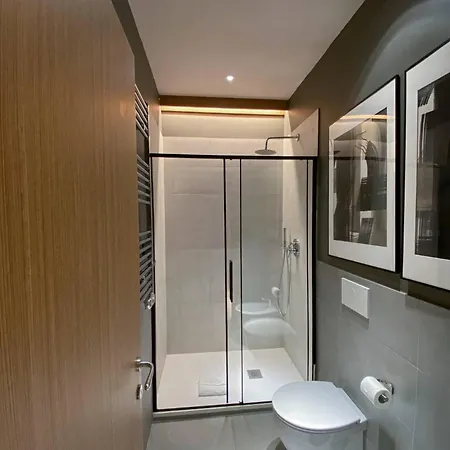 Luxurious Apartments In The Center Of Rome Pensionat Rom