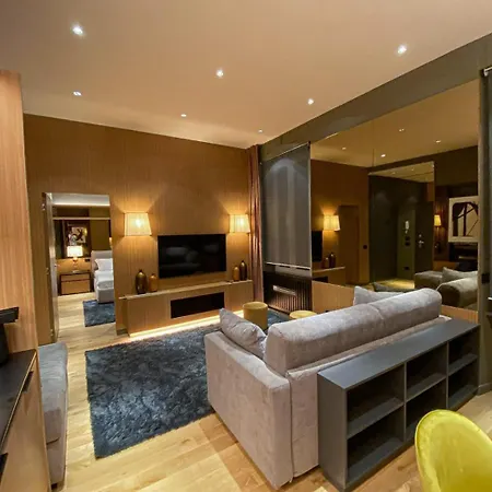 Luxurious Apartments In The Center Of Rome Pensionat